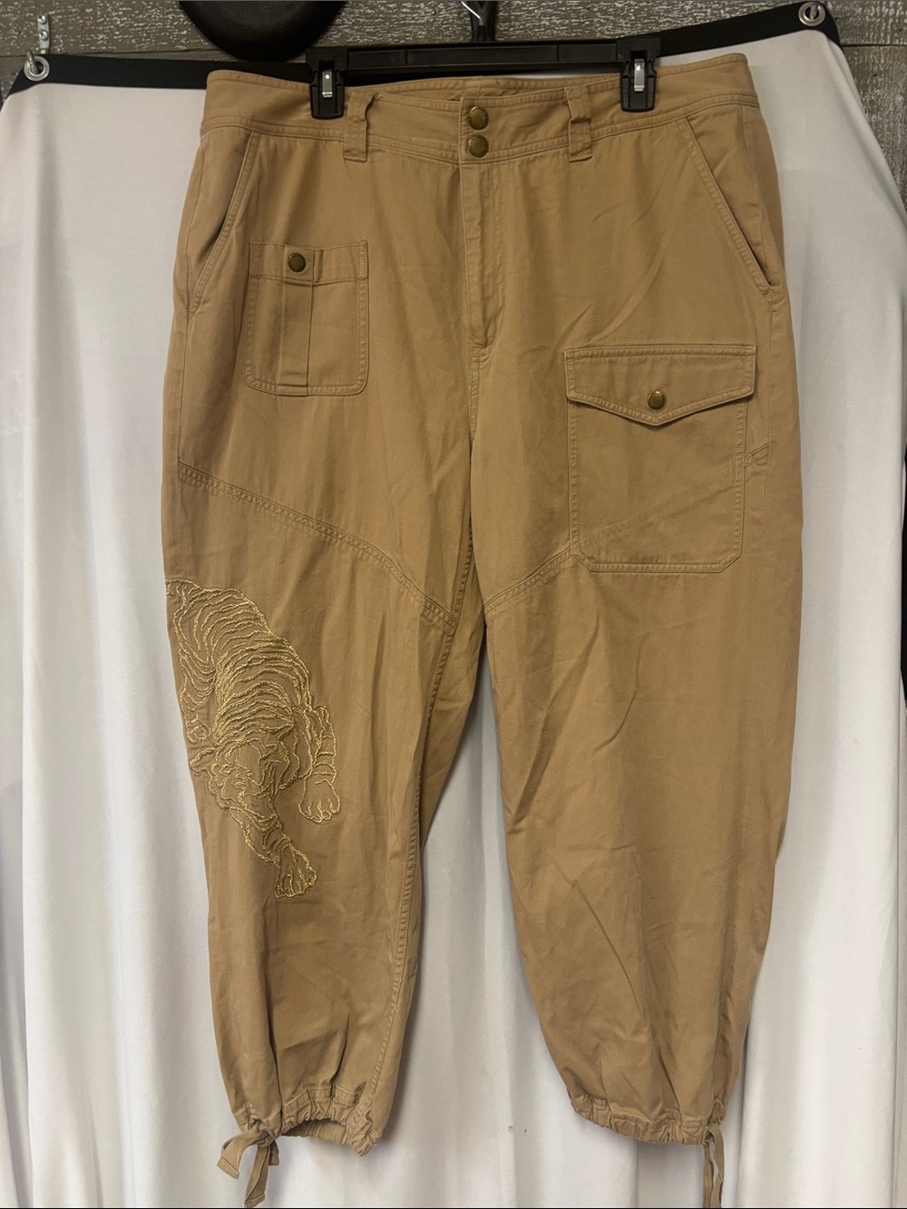 Lauren Ralph Lauren Tan Cargo Jogger Jeans with Embroidered Tiger
